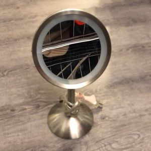 2/60$ 3x mirror with touch light